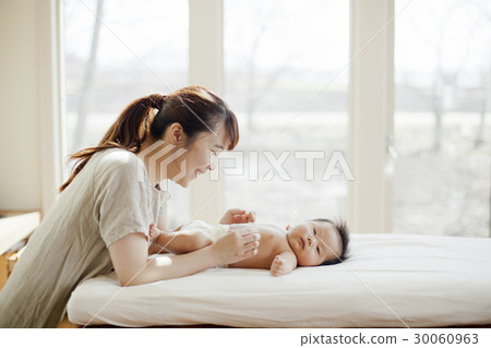 Infants and mothers Infants and mothers 30060963