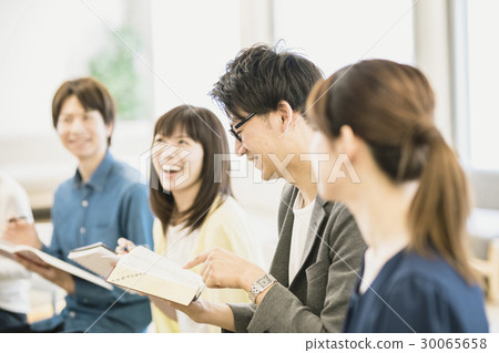 商務英語課堂 商務英語課堂 30065658