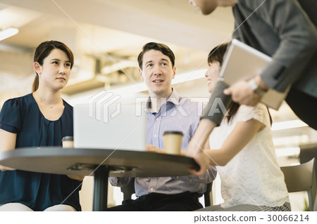 International exchange image International exchange image 30066214