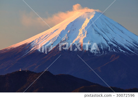 Mt. Fuji of sunrise rising snow smoke (Nodai Bodhisattva, Osho Takamaru) 30072596