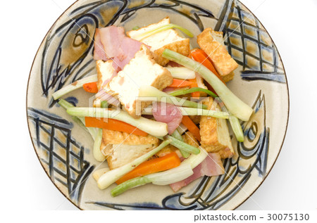 Island island and fried chili sauce 30075130