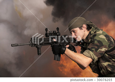 soldier with an automatic assault rifle soldier with an automatic assault rifle 30078203