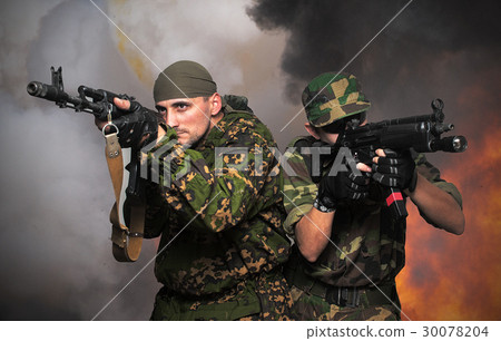 soldiers with an automatic assault rifles soldiers with an automatic assault rifles 30078204