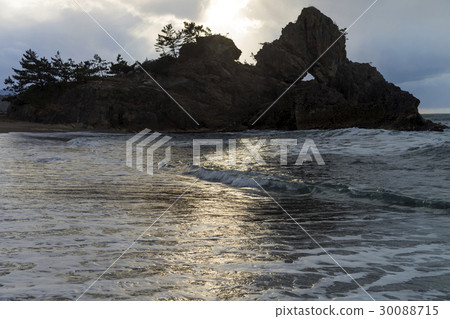 Noto Hanto Sosaki coastal wind rock 30088715