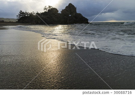 Noto Hanto Sosaki coastal wind rock 30088716