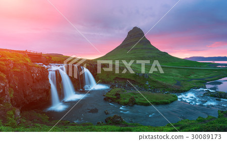 Kirkjufellsfoss Kirkjufellsfoss 30089173