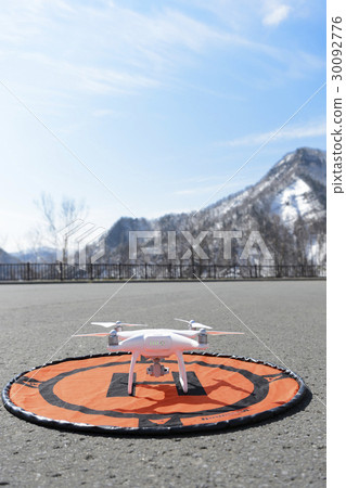 無人機和直升機停機坪 30092776