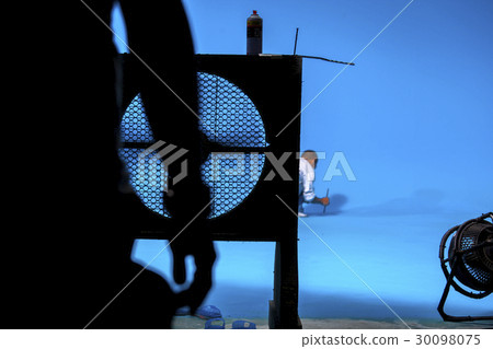 攝影棚，背景師，刷漆，スタジオ、背景部門、絵画，Studio, background paint 30098075