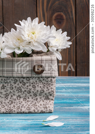 bouquet of flowers in rough linen bag bouquet of flowers in rough linen bag 30098216