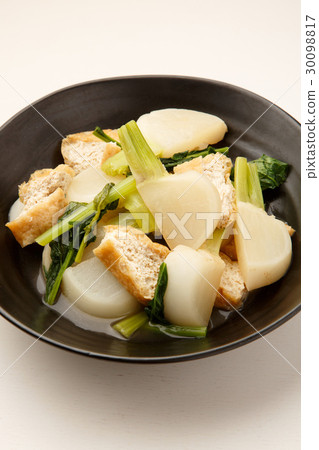 煮蘿蔔和油炸豆腐 煮蘿蔔和油炸豆腐 30098817