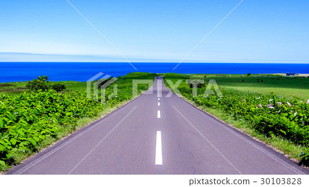 Japan · Hokkaido · Night view Noge Cape · straight road 30103828