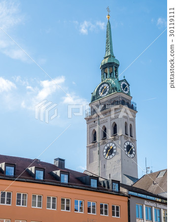 St. Peter's church clock tower in Munich 30119111
