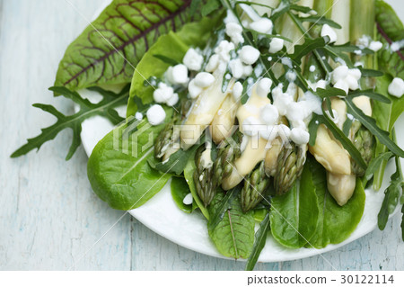 Fresh Asparagus salad 30122114
