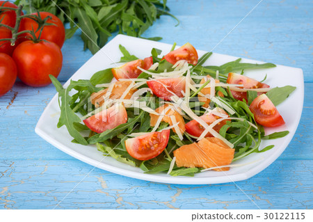 Salmon salad 30122115