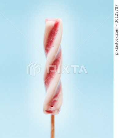 fruit ice cream in the hand fruit ice cream in the hand 30125787