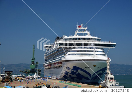 Diamond Princess who entered Toyama / Fushiki Port 30127348