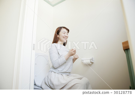 Pregnancy test Pregnancy test 30128778