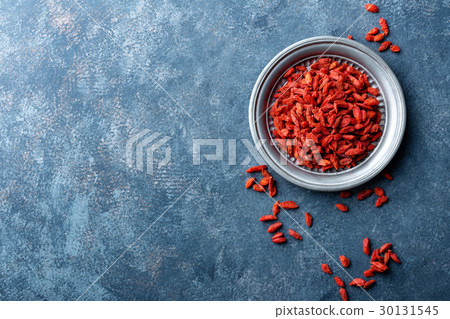 Goji berries 30131545