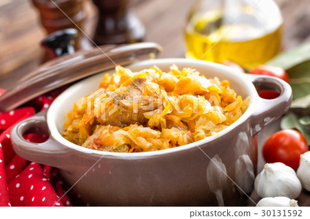 Stewed cabbage with meat 30131592