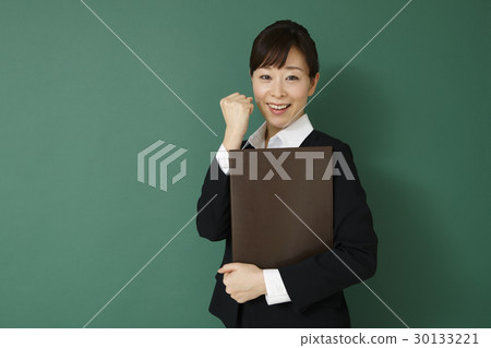 女老師 女老師 30133221