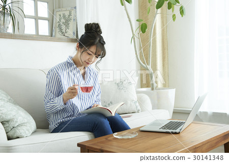 Women's lifestyle Women's lifestyle 30141348