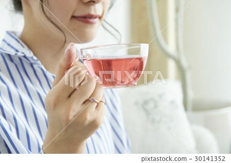 Women's lifestyle 30141352