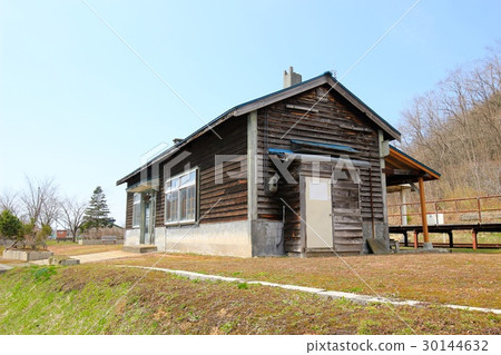 Railway line of the National Railways, Asahi station ruins. 30144632