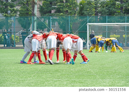 Boy football 30151556