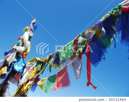 Morning of Poonhill. The sky is blue 30152464