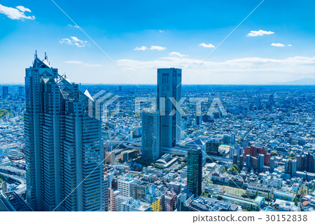 藍天的東京風景 30152838