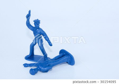 Blue color small size toy plastic soldiers  30154095