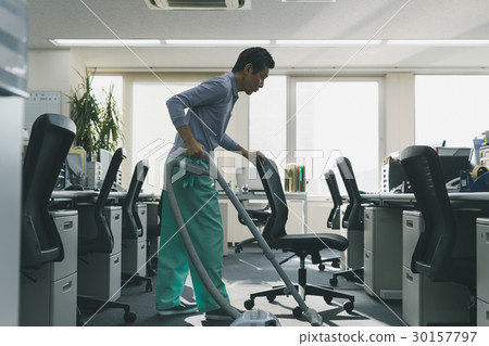 senior, Cleaning Staff, male 30157797