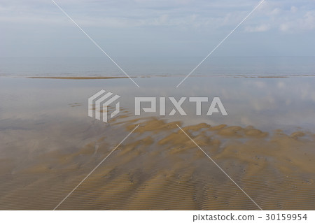 Calm sea with a sandy beach for meditation Calm sea with a sandy beach for meditation 30159954