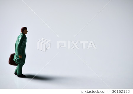miniature traveler man with suitcase 30162133
