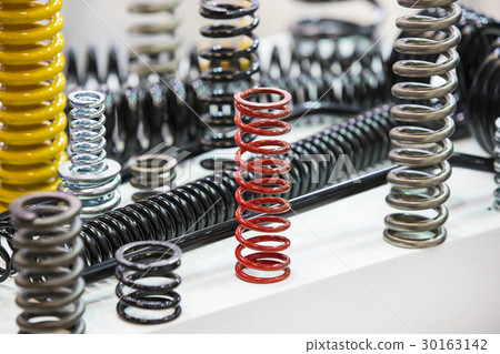 Multicolored metal of different sizes car springs  30163142
