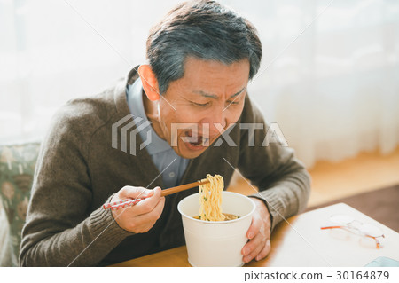senior, cup ramen, instant ramen 30164879