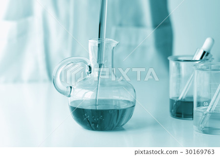 Beauty cosmetics sciences, Formulating and mixing  30169763