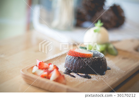 chocolate lava cake with vanilla ice cream chocolate lava cake with vanilla ice cream 30170212