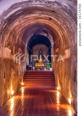 Tunnel of Umong Suan Puthatham temple . 30174769