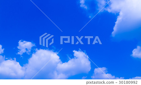 四月的天空和雲彩（16：9） 30180992