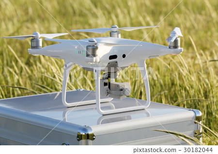 Drone 30182044