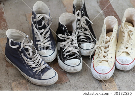 3 pairs of worn high-top sneakers, dirty shoes 30182520