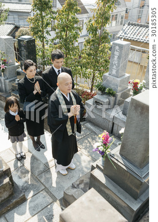 參觀墳墓 參觀墳墓 30185305