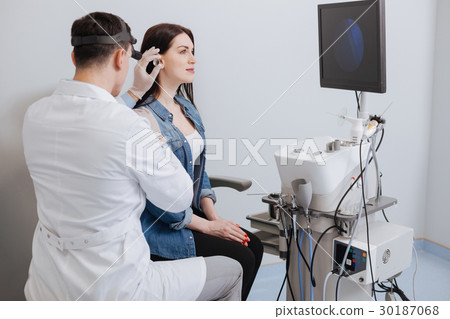 Side view of medical examination leading be ENT Side view of medical examination leading be ENT 30187068