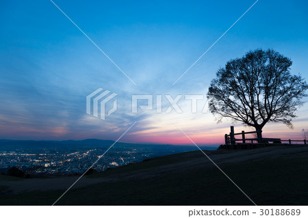 日落風景夜視圖Wakakusa山 30188689