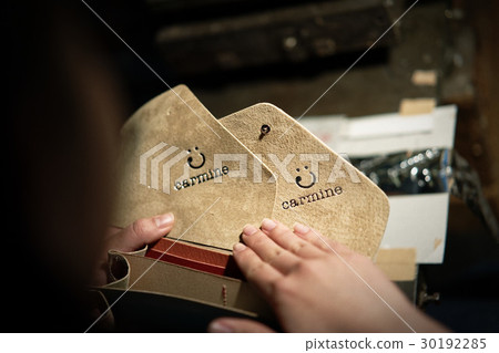 製作工匠 30192285