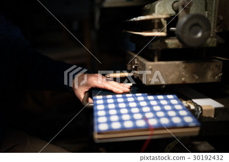 工匠手工作 30192432