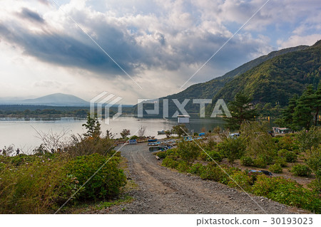 Shoho Lake (October 2011) 30193023