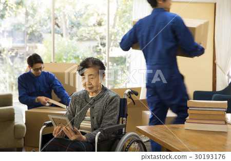 Senior reshuffle wheelchair lady 30193176