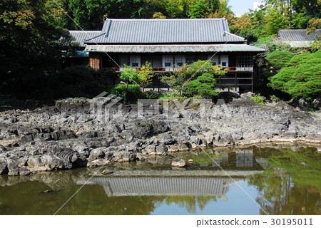 Kosuzen-en和Kusan-jikan的Oshama池塘（靜岡縣三島市） 30195011